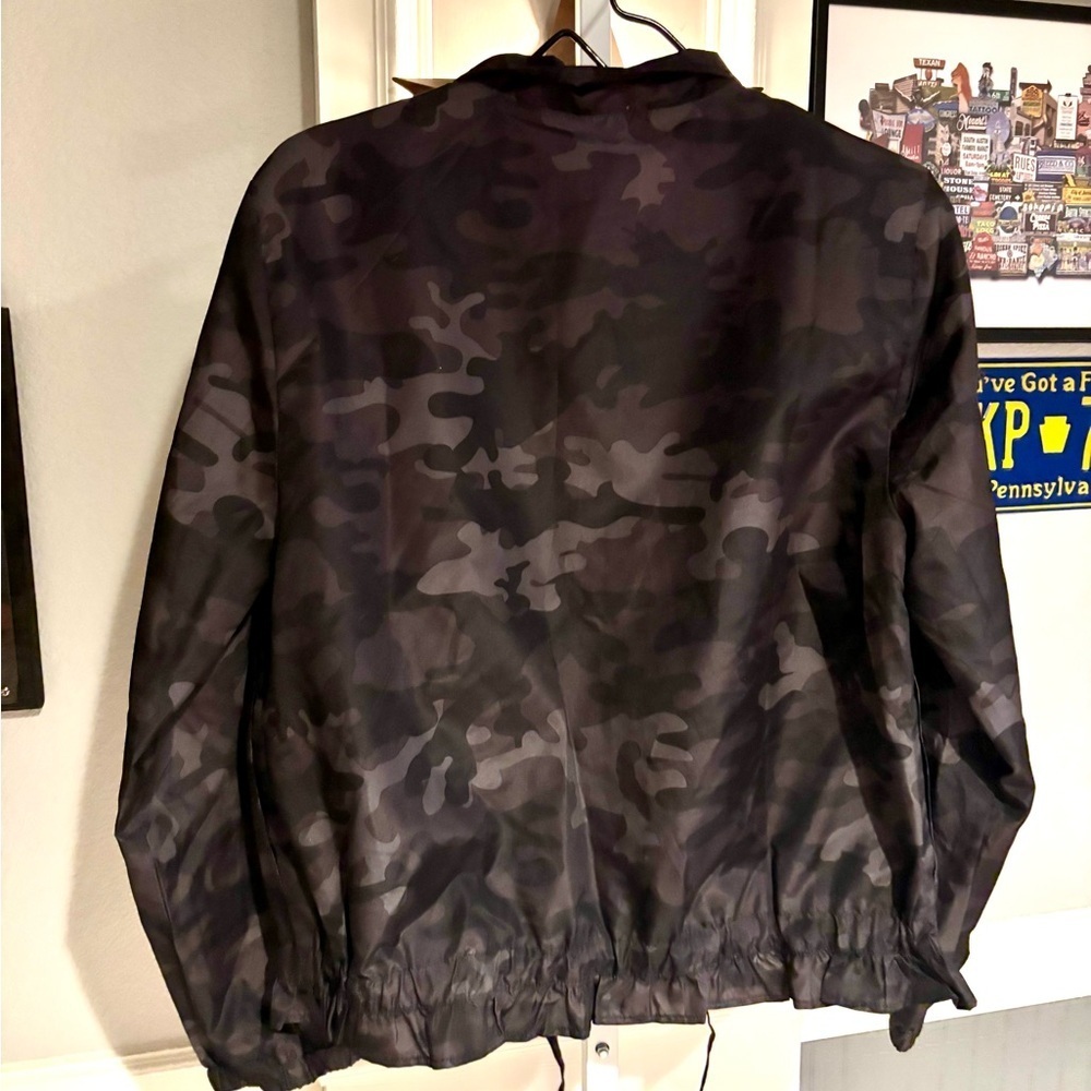 Sanctuary Camo Windbreaker Size Medium - Picture 2 of 4